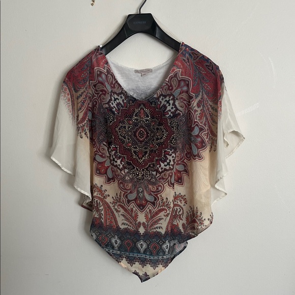 Tops - Chic Bohemian Women's Blouse in Red and Cream